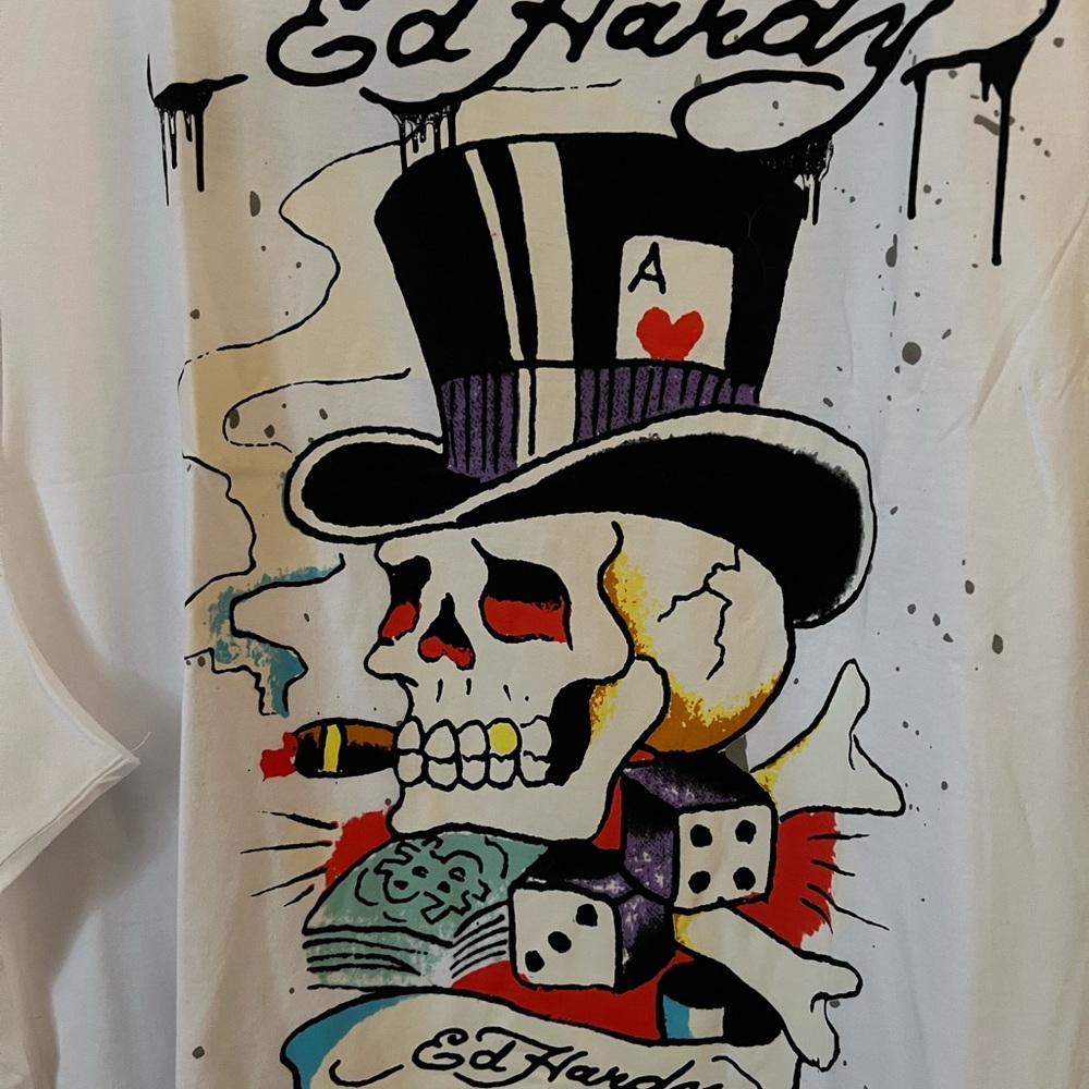 Sleeveless ED HARDY shirt Brand NEW w/Tags. White Size 2X fits like an XL